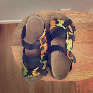 Papillon by Birkenstock Sz 9